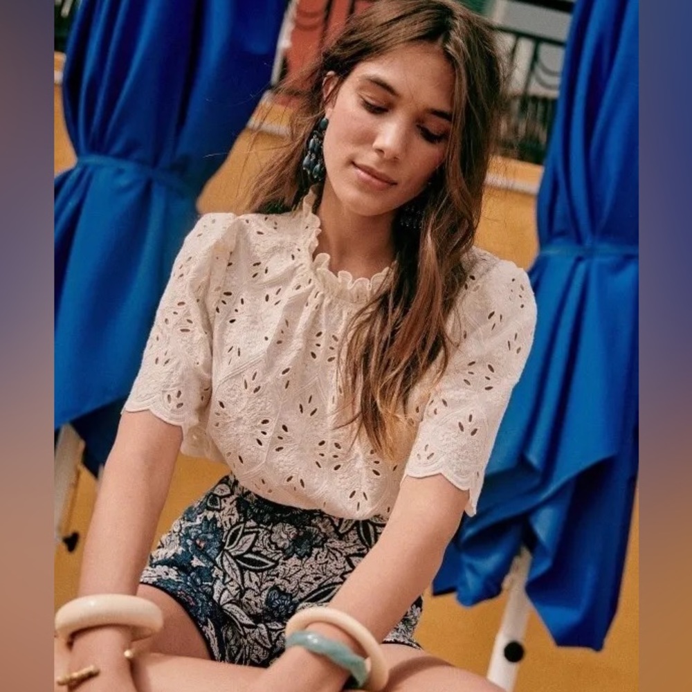 Sezane Cream Eyelet Lace Short Sleeve Blouse